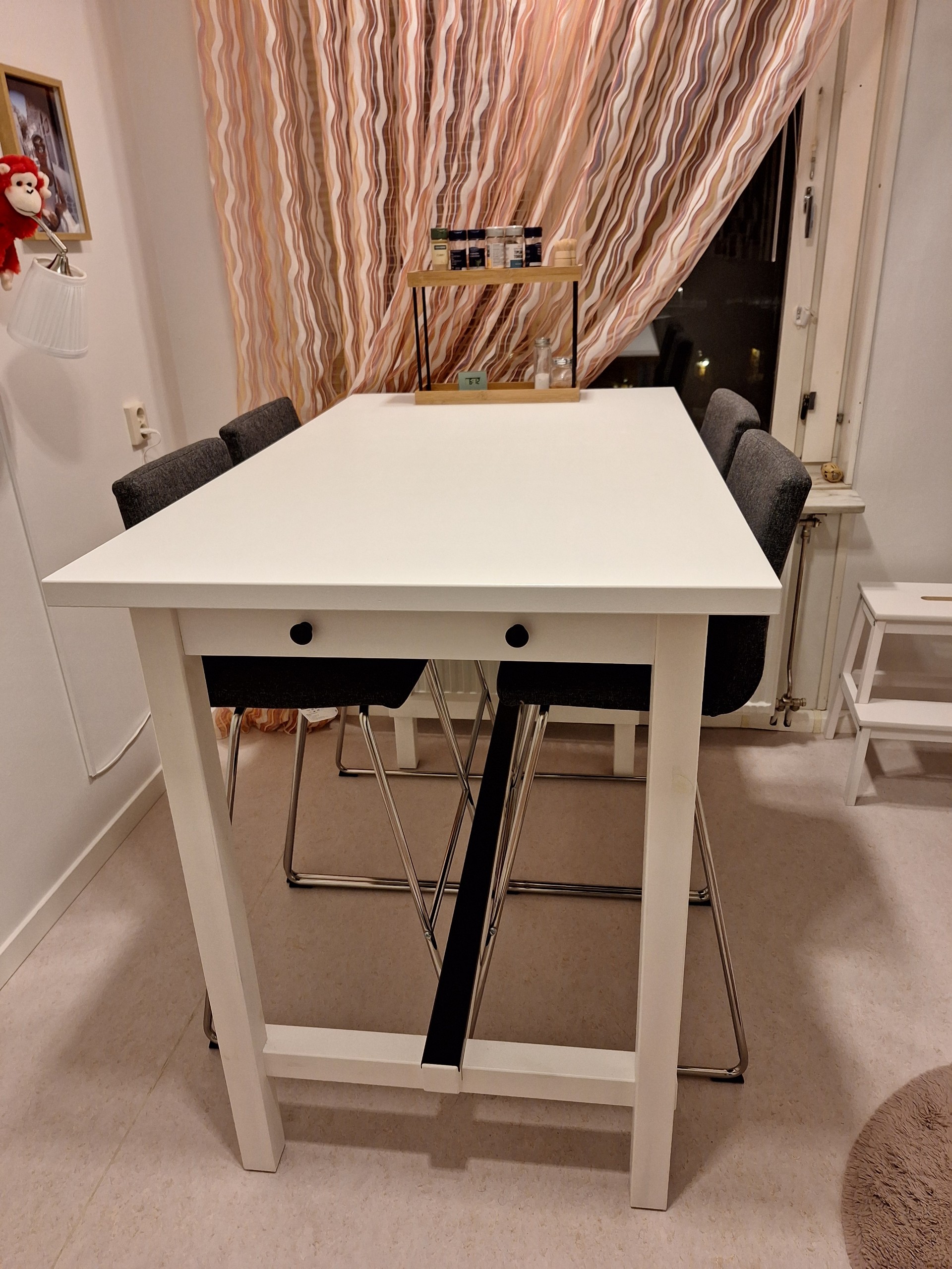 Seller photo