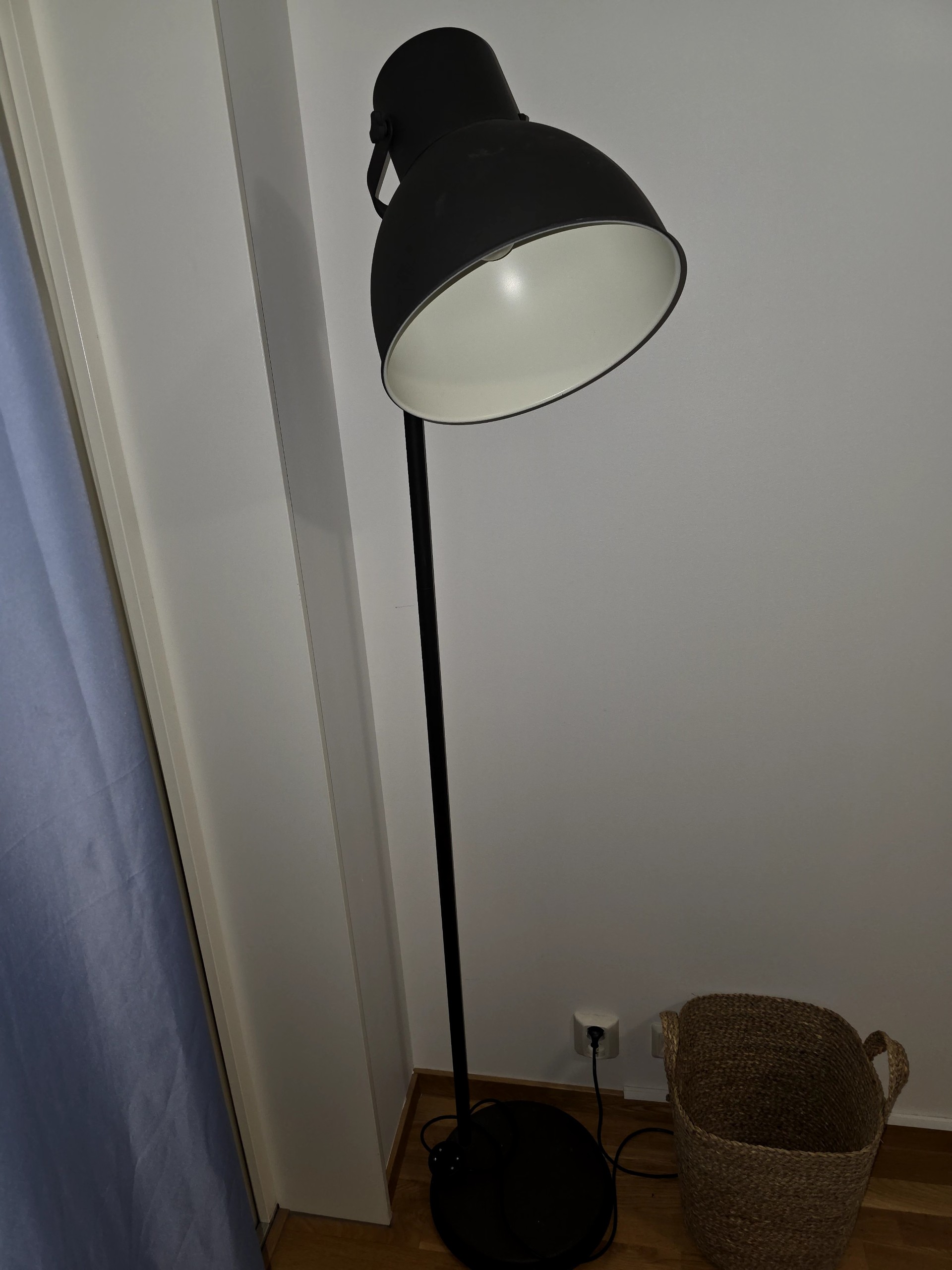 Seller photo