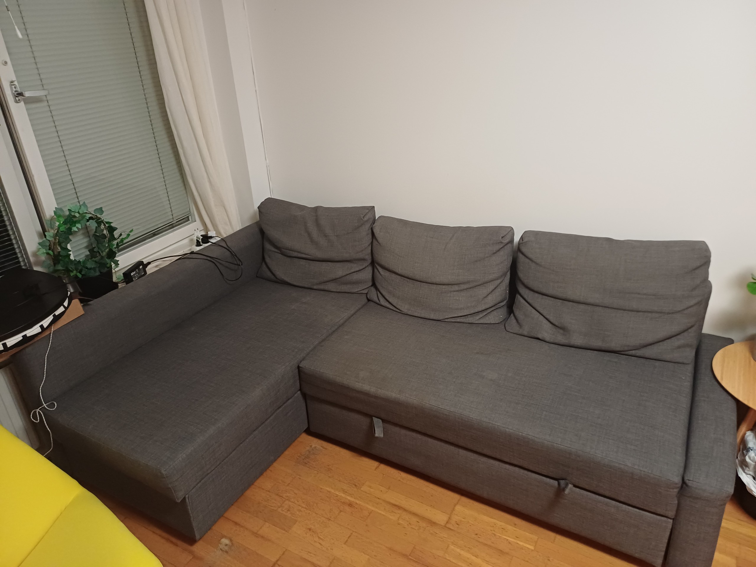 Seller photo