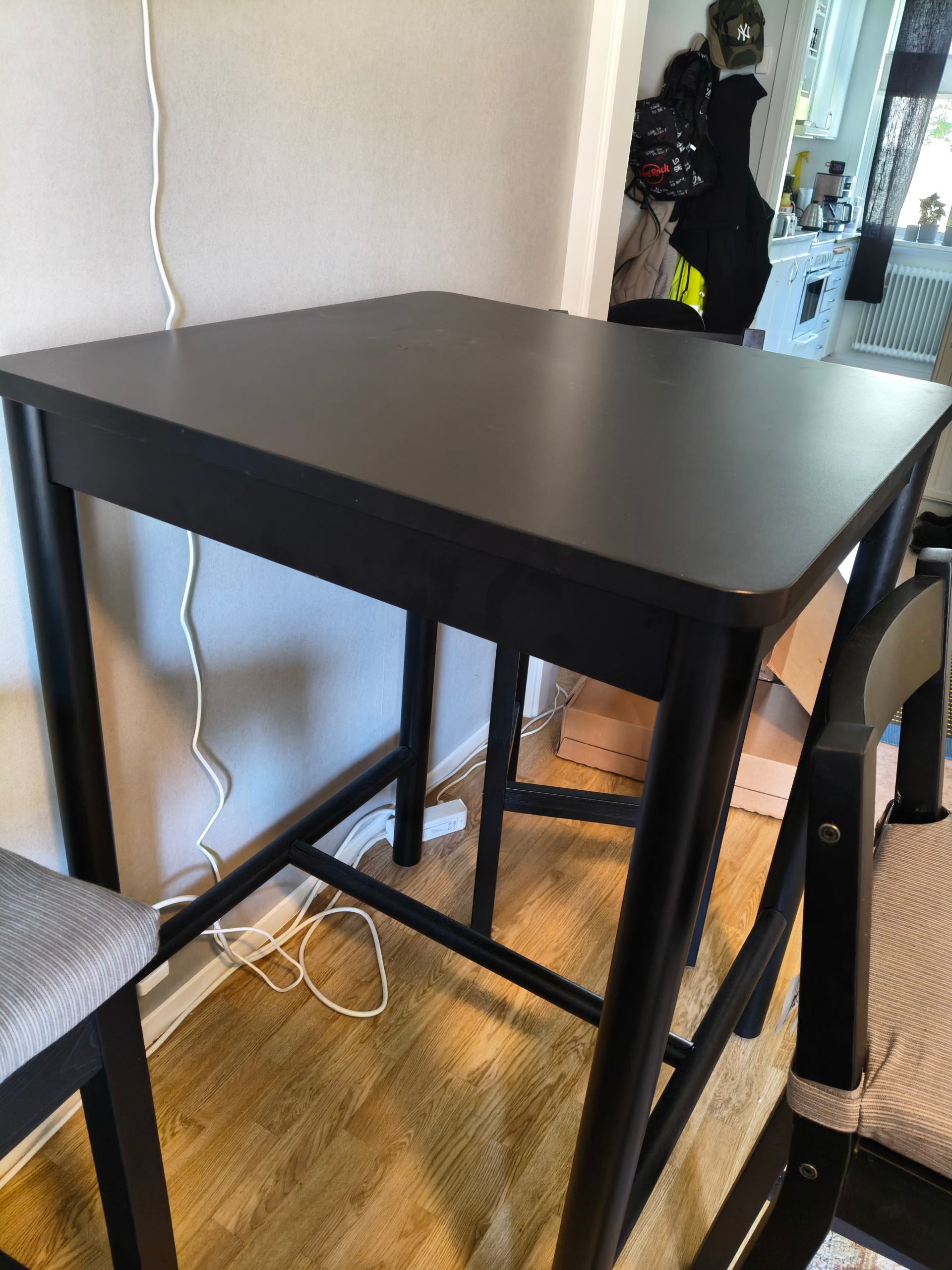 Seller photo