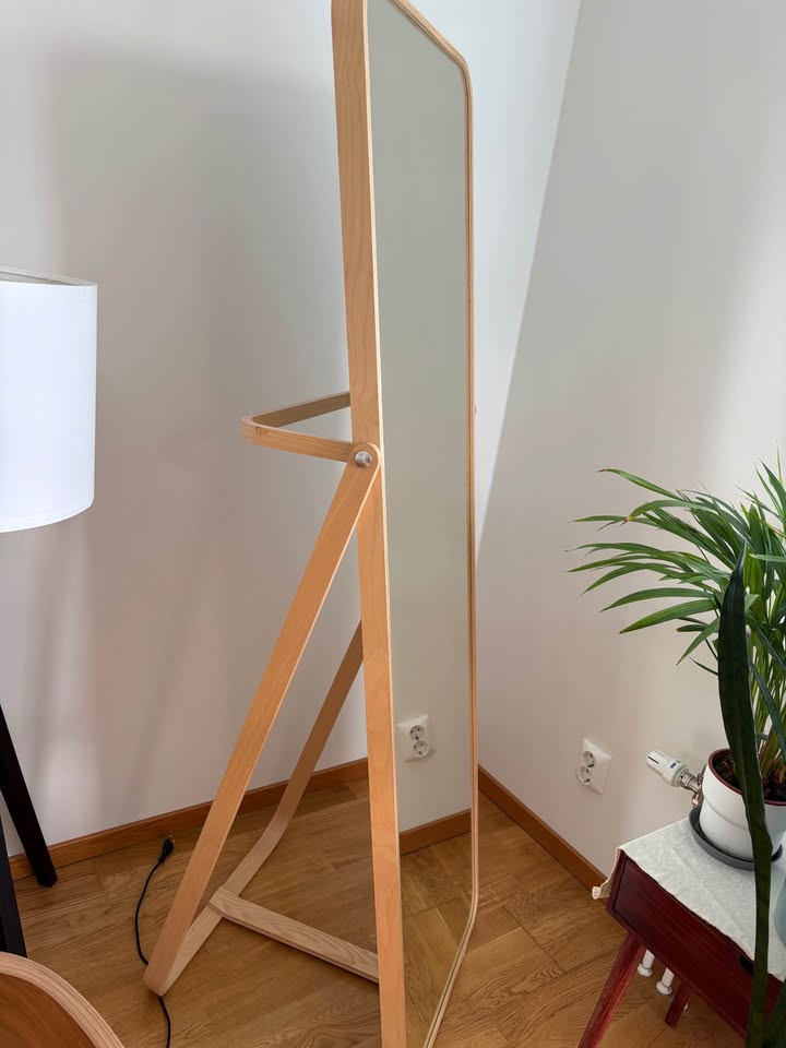 Seller photo