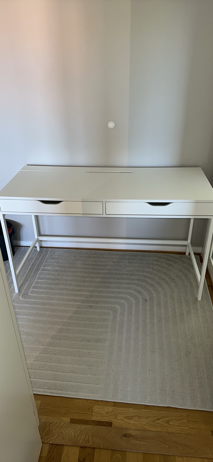Seller photo