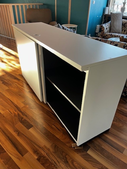 Seller photo
