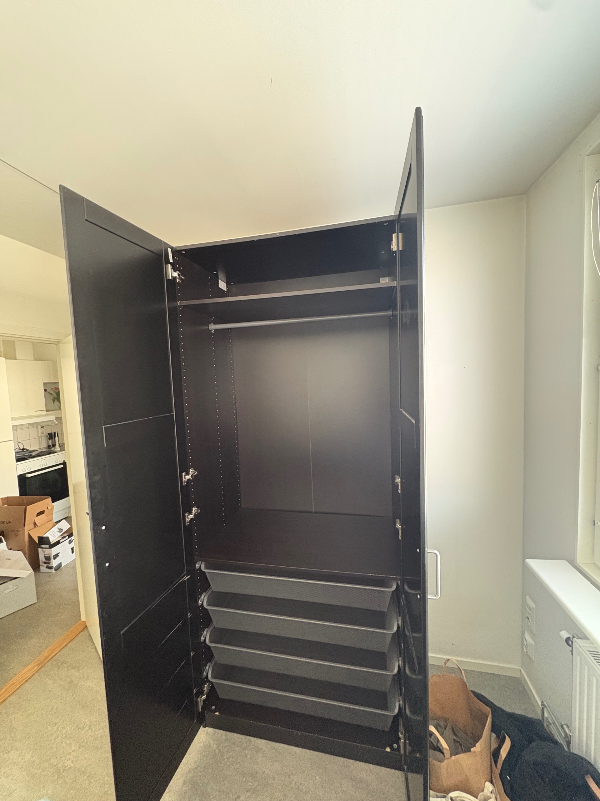 Seller photo