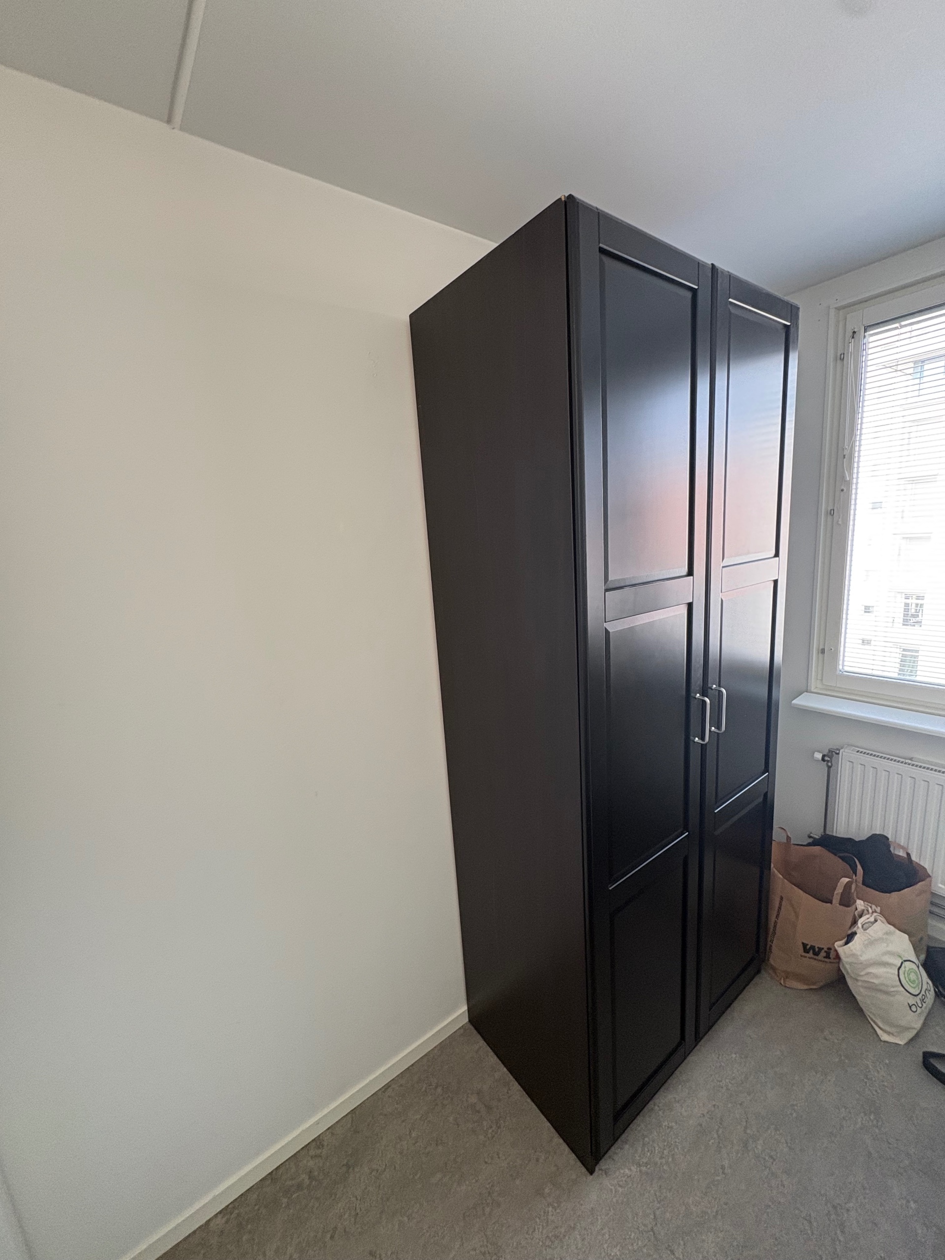 Seller photo