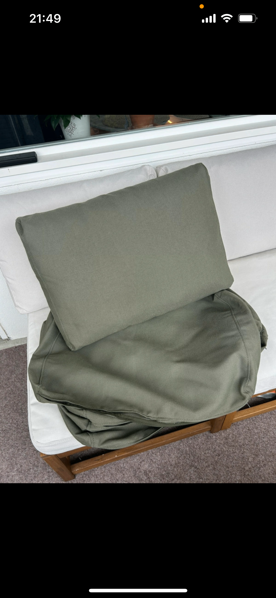 Seller photo