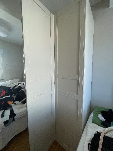 Seller photo