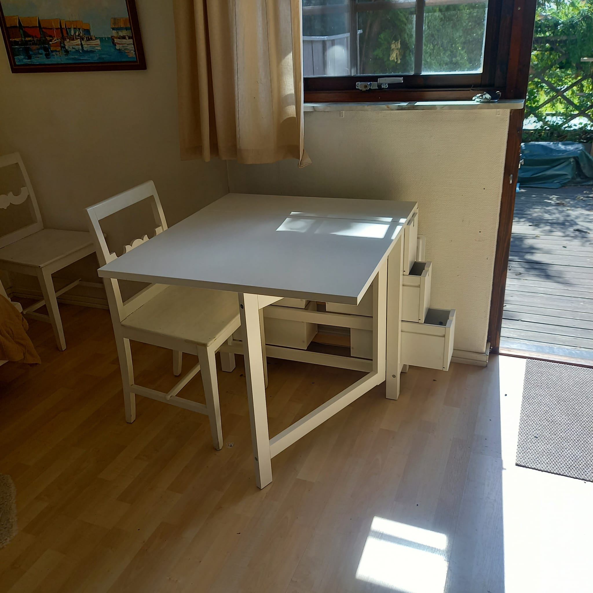 Seller photo