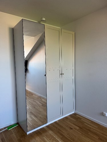 Seller photo