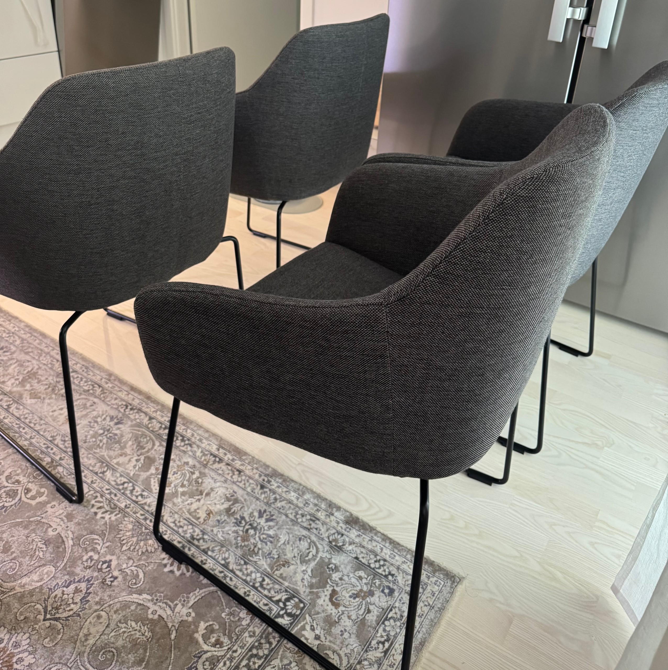 Seller photo