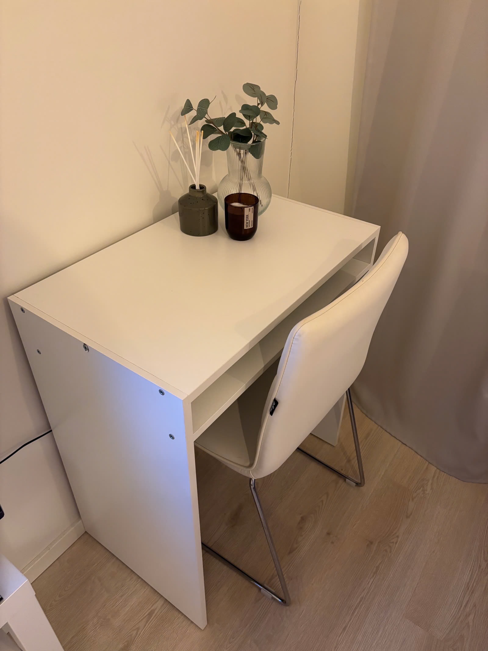 Seller photo