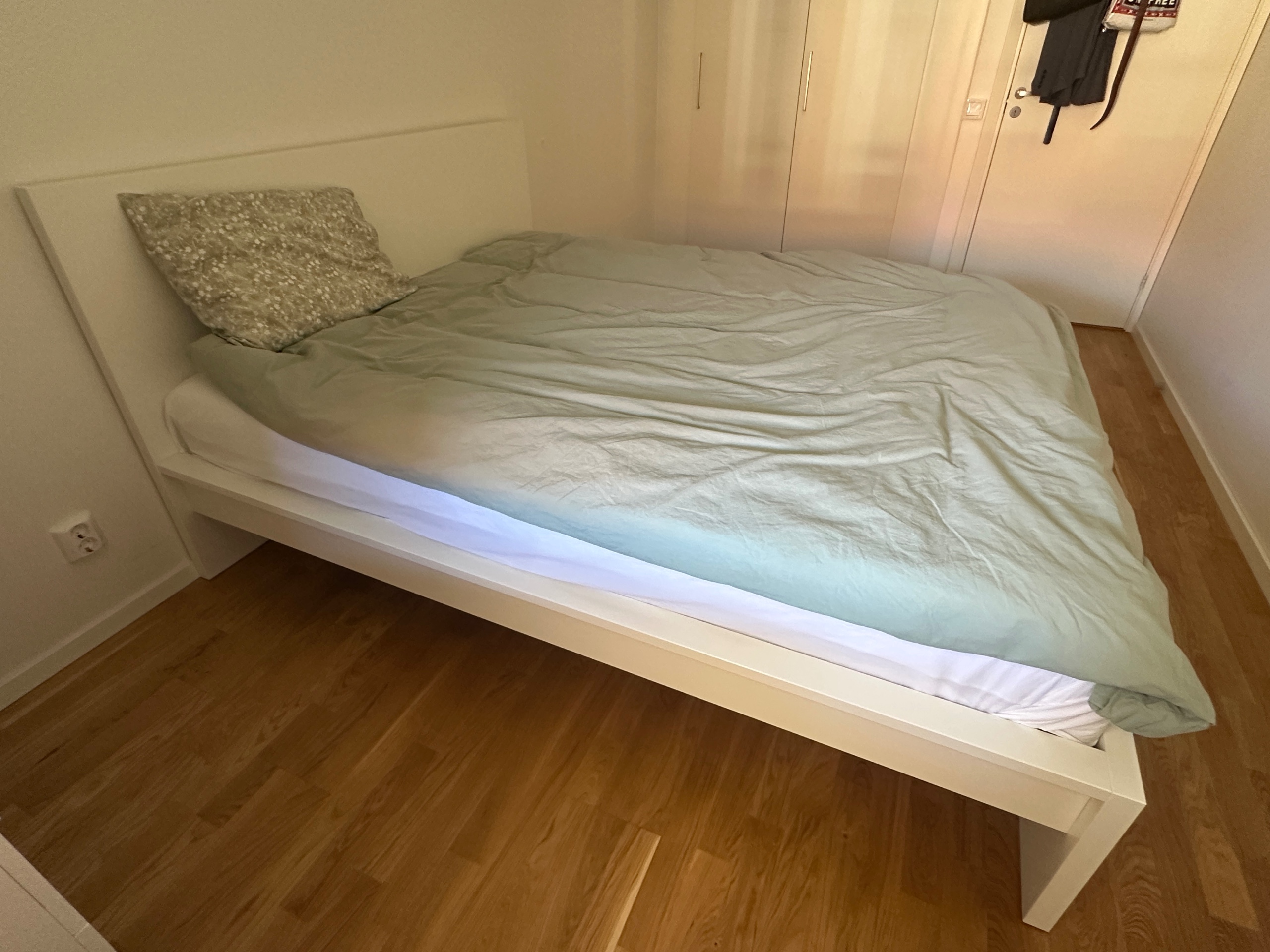 Seller photo
