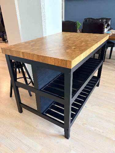 Seller photo