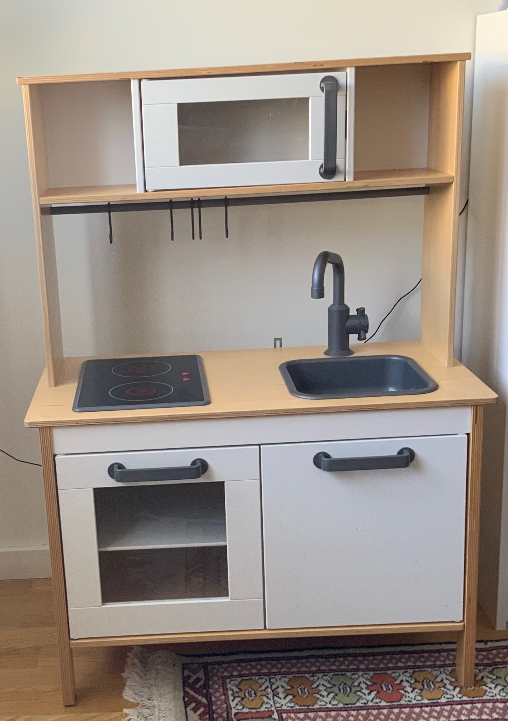 Seller photo