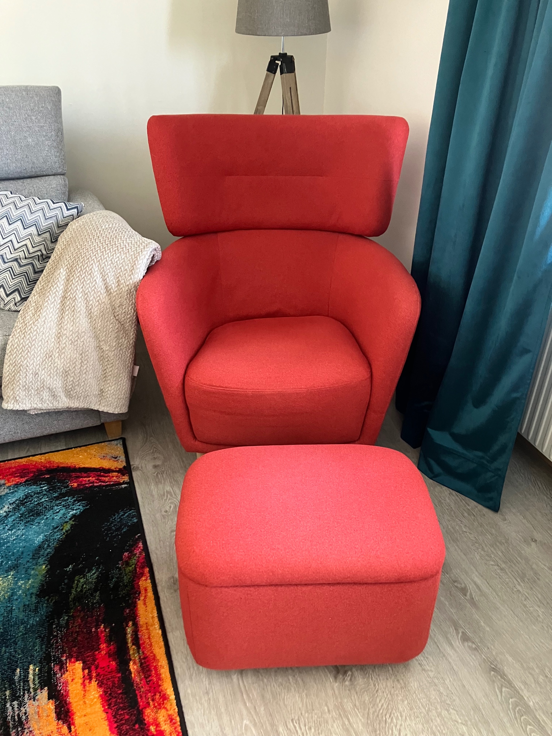 Seller photo