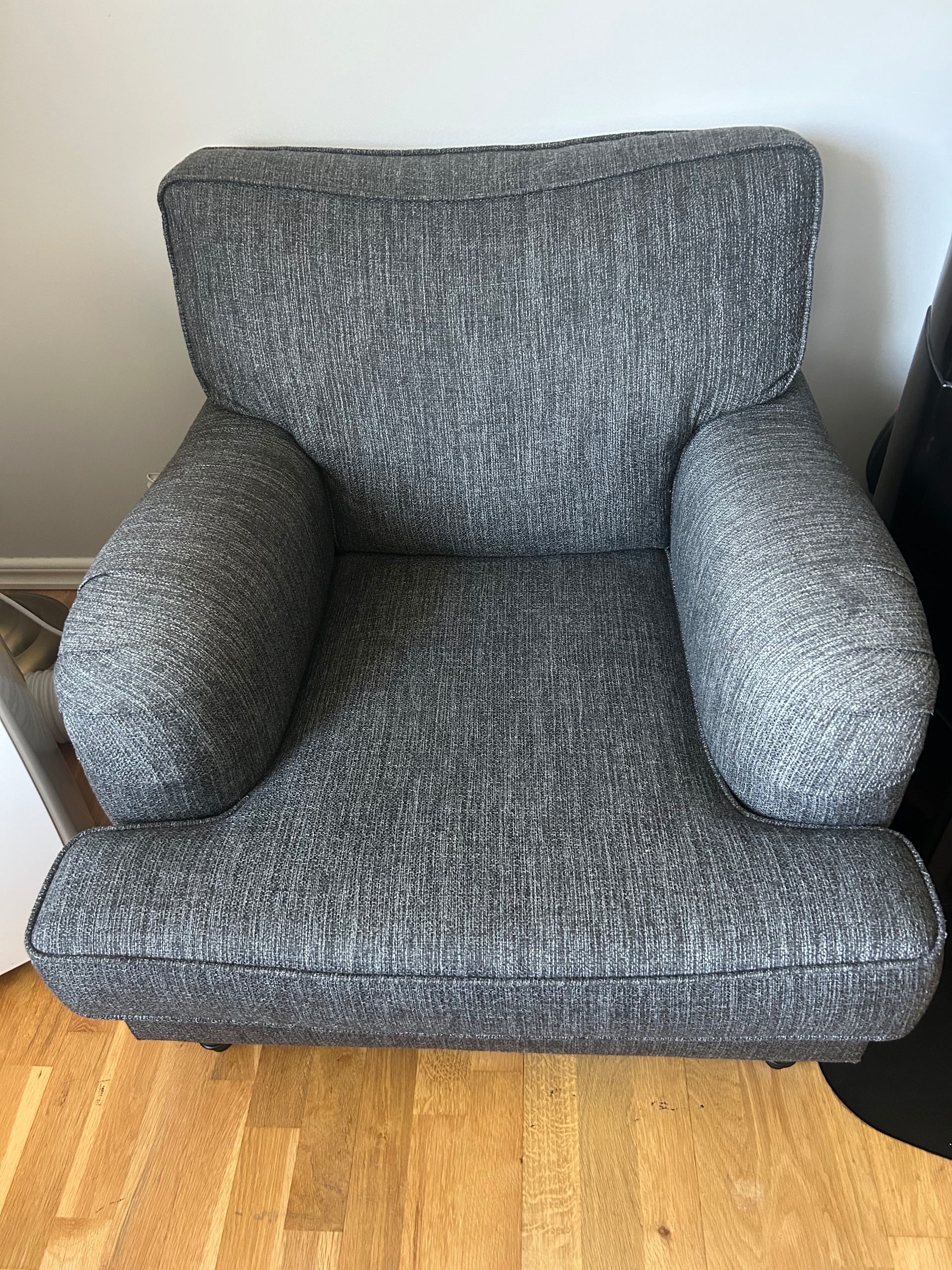 Seller photo