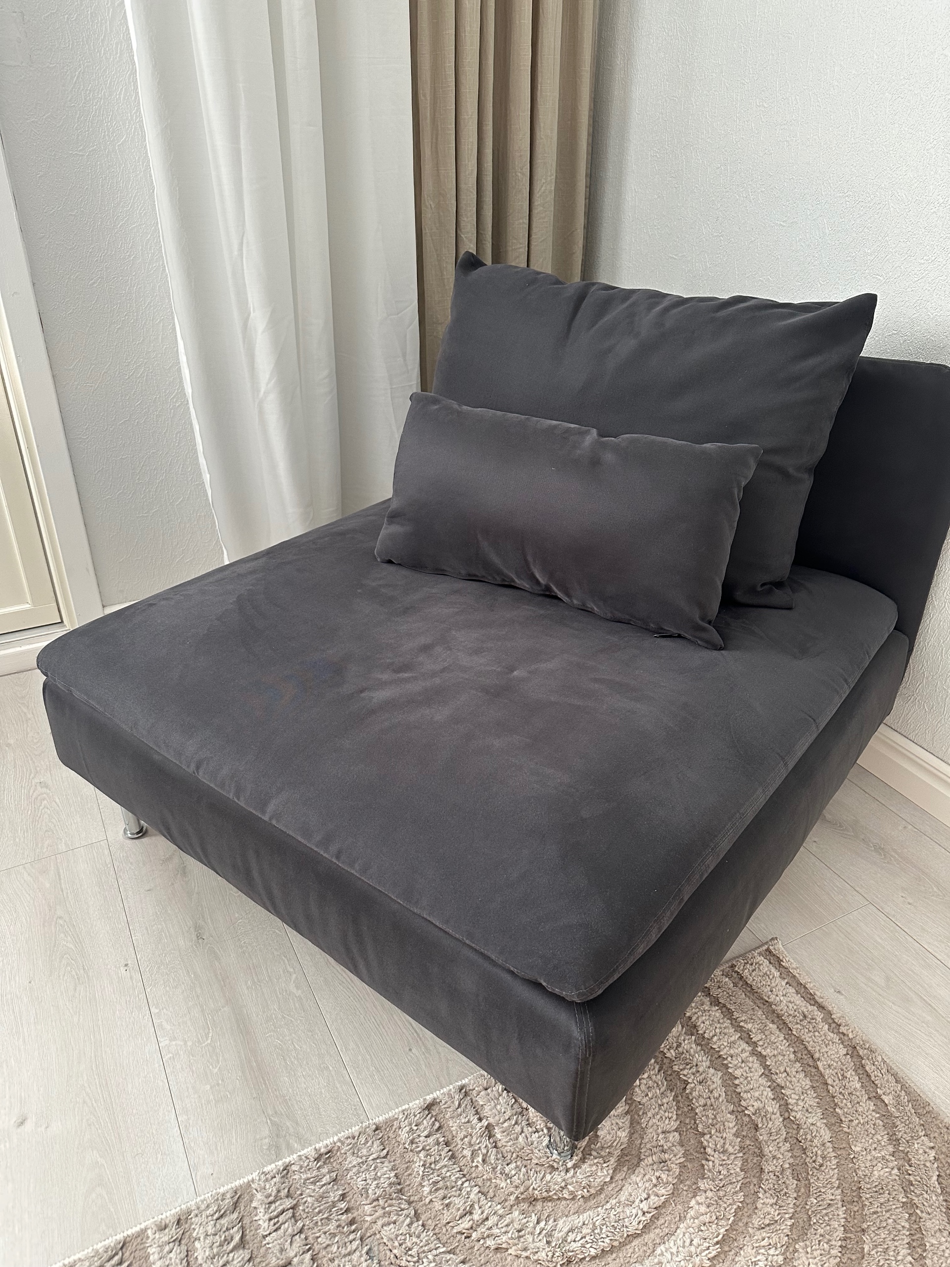 Seller photo