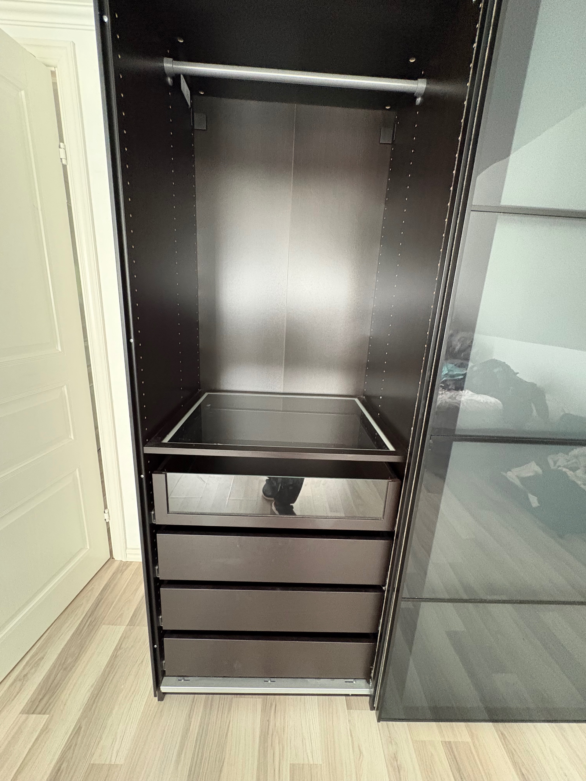 Seller photo