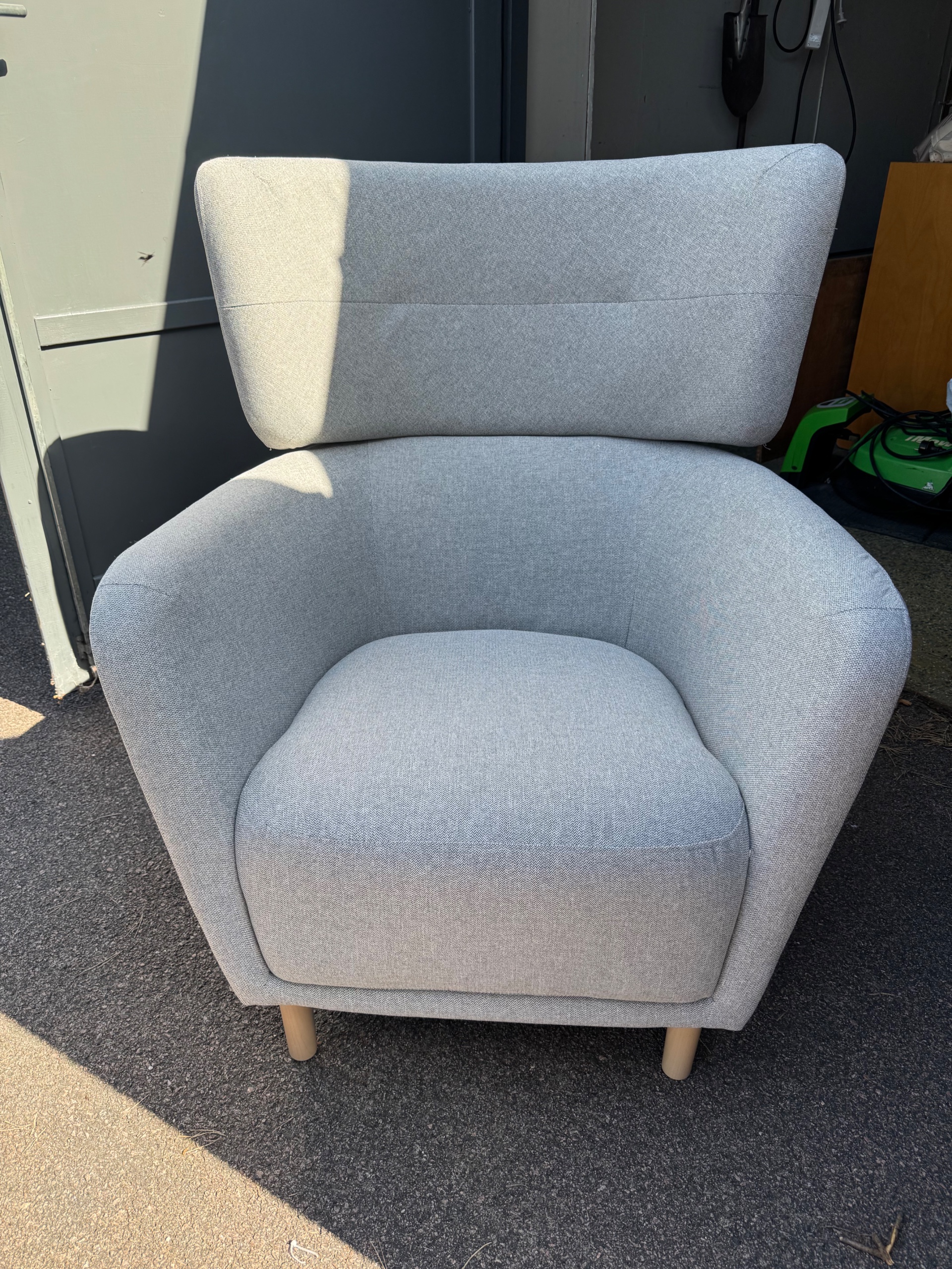 Seller photo