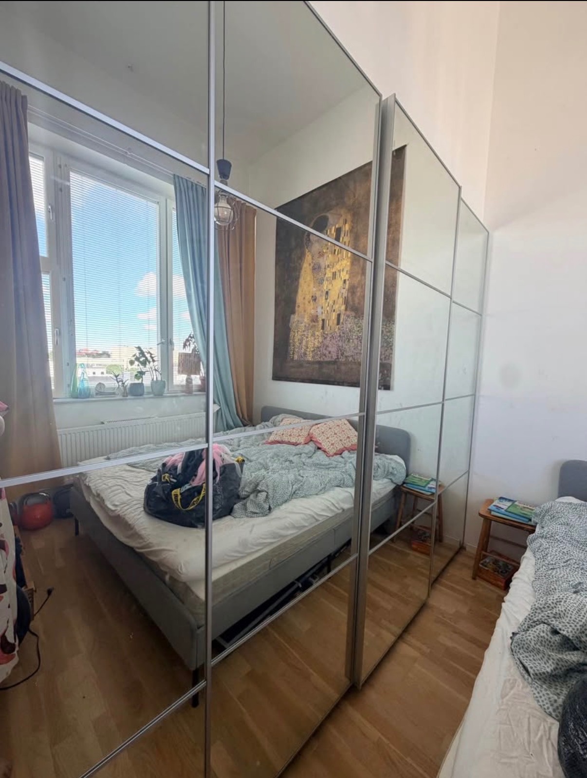 Seller photo