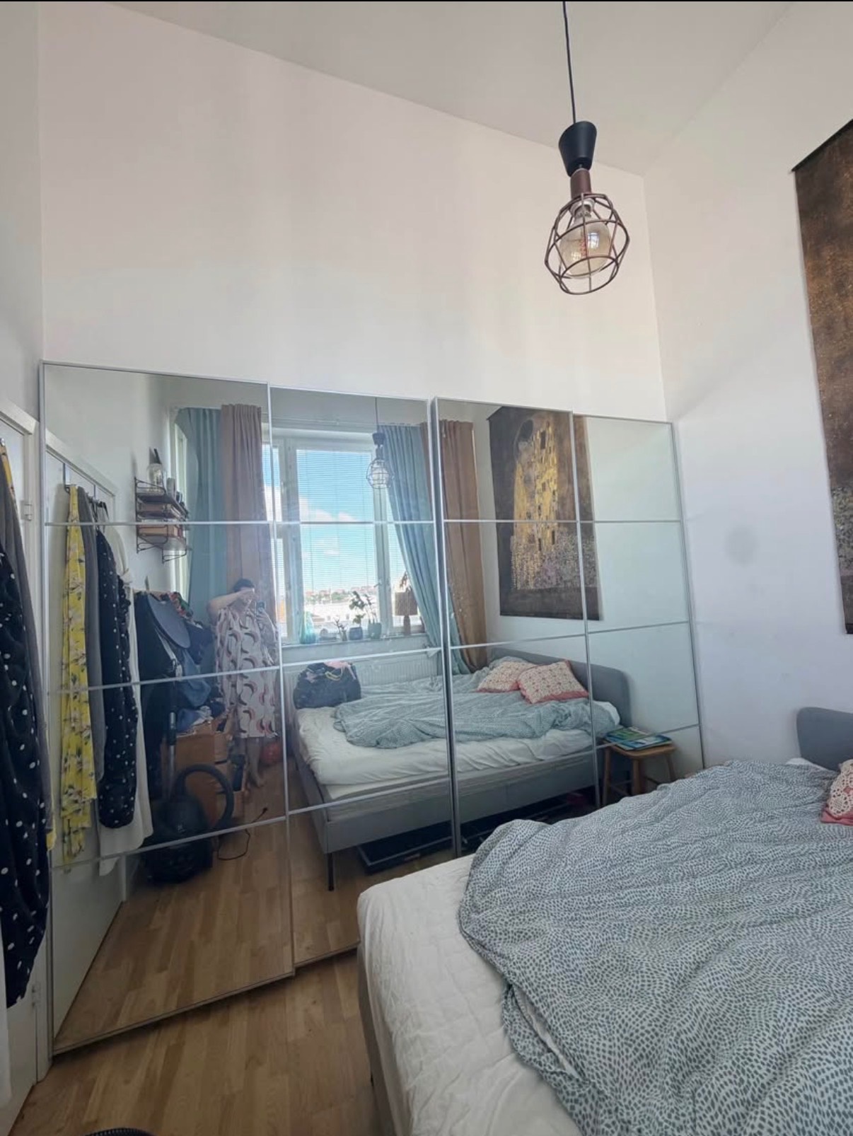 Seller photo