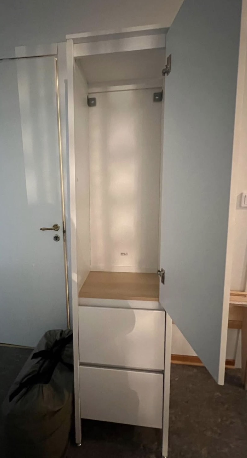 Seller photo