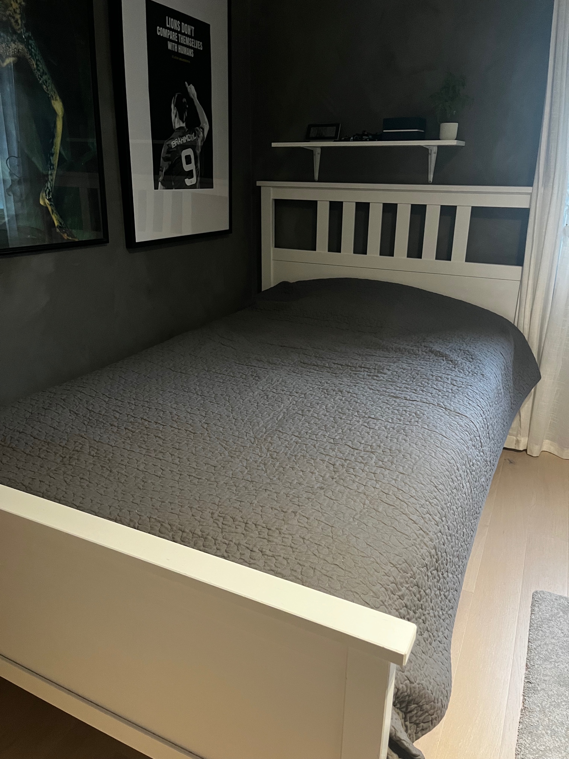 Seller photo