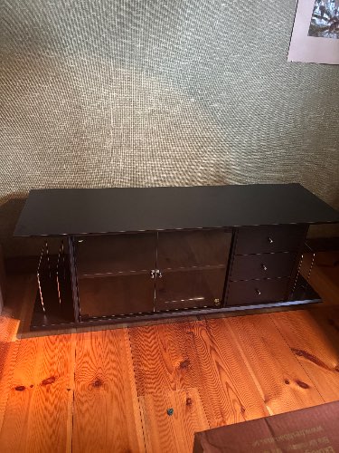 Seller photo