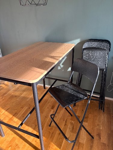 Seller photo