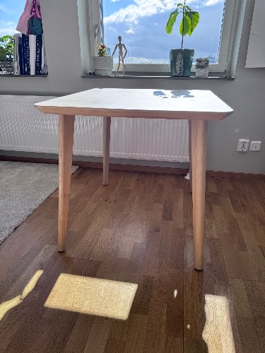 Seller photo