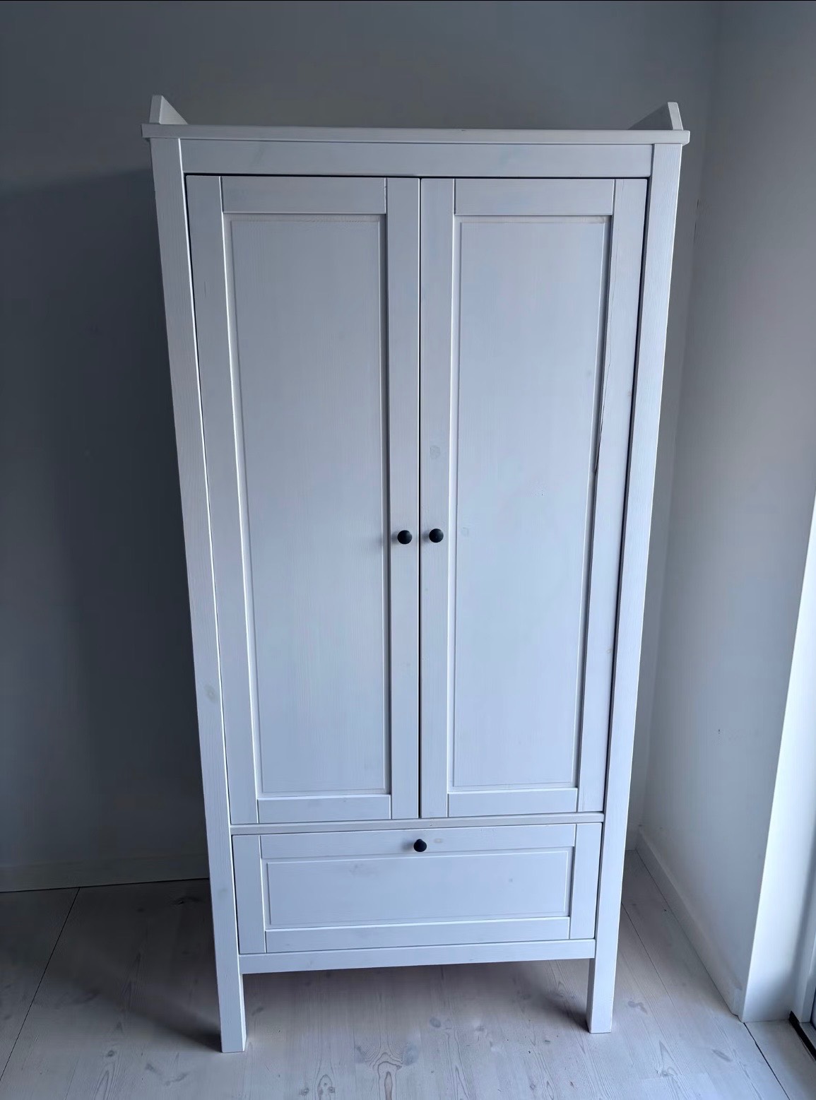 Seller photo