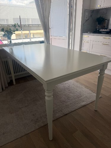 Seller photo