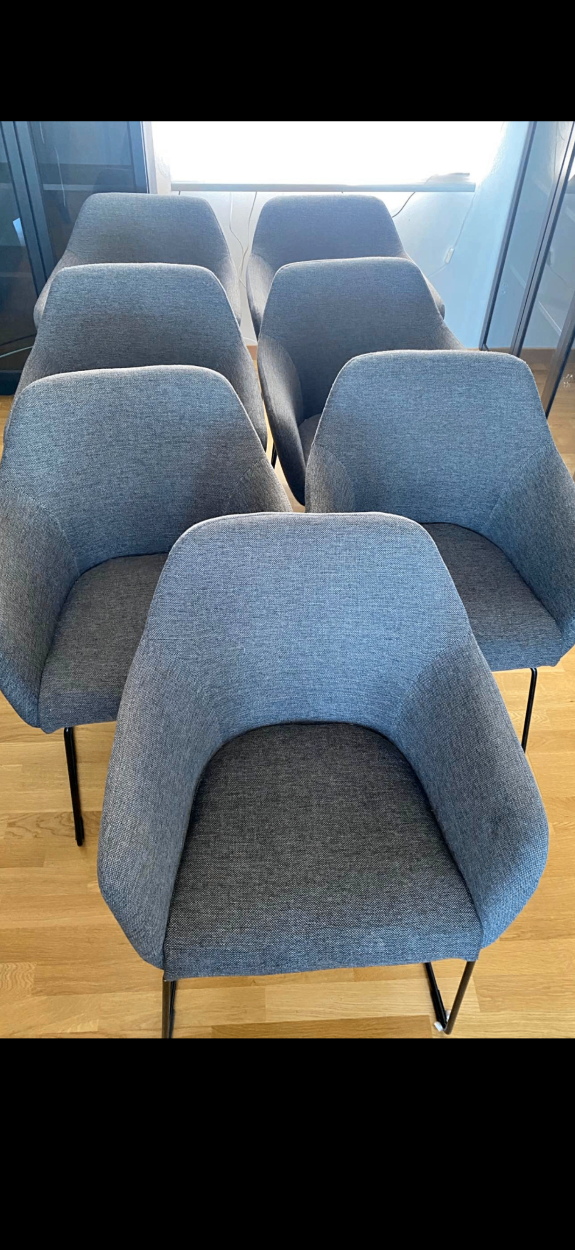 Seller photo