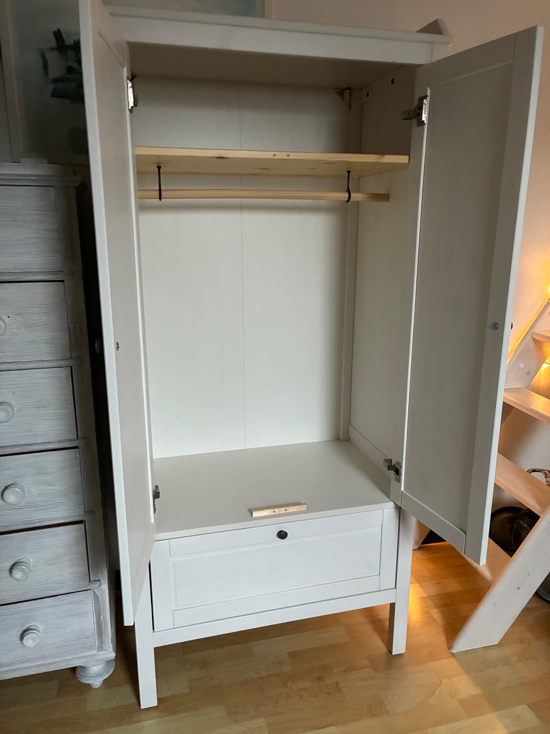 Seller photo