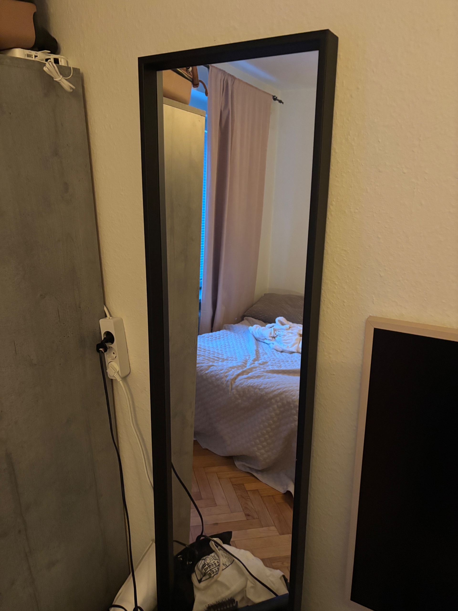 Seller photo