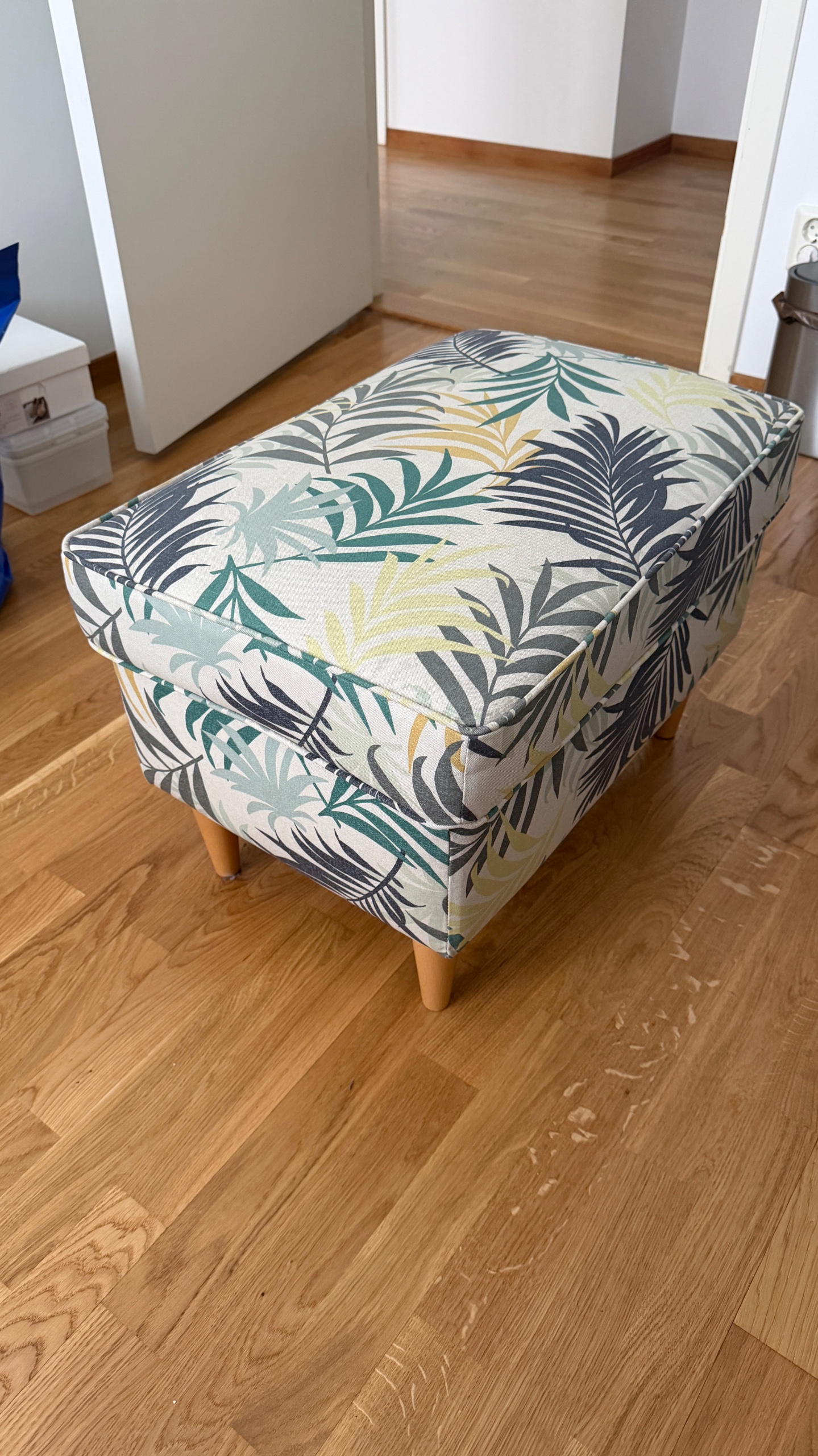 Seller photo