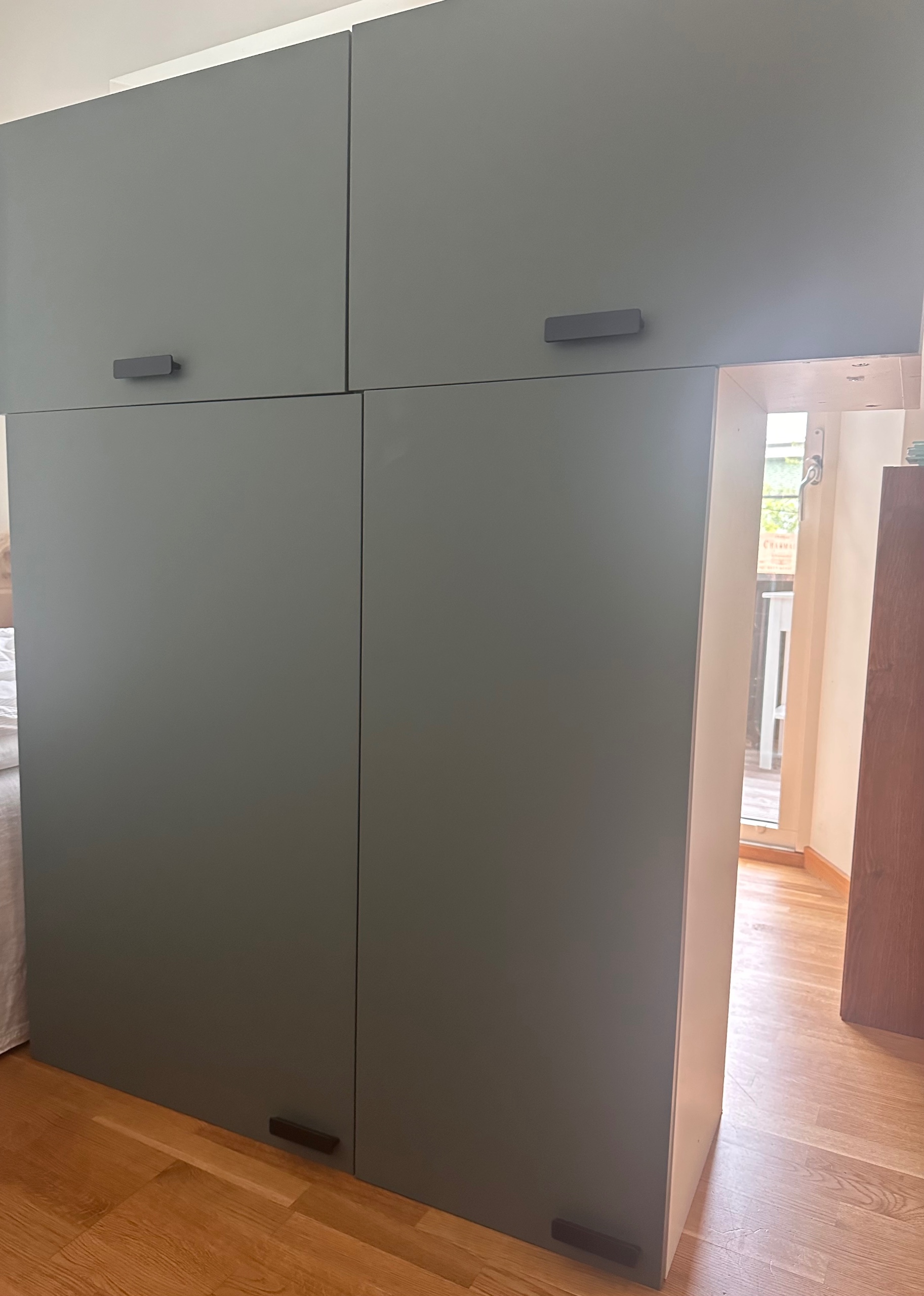 Seller photo
