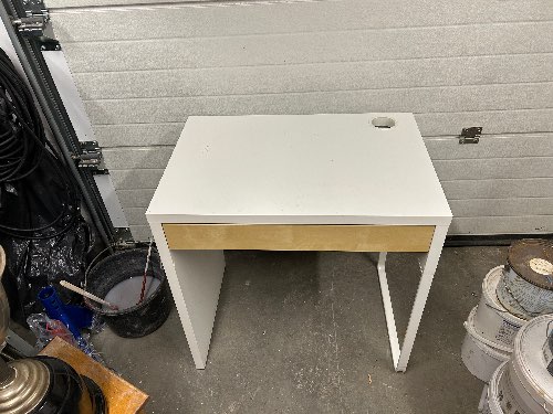 Seller photo