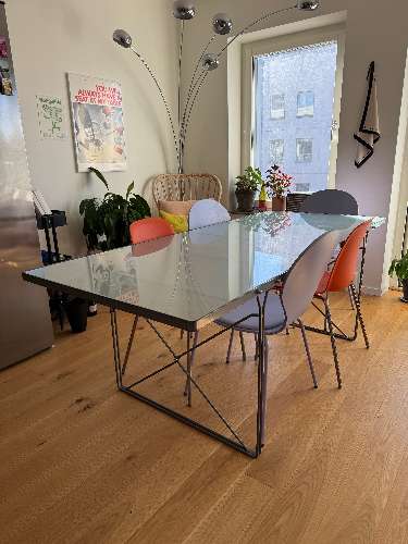 Seller photo