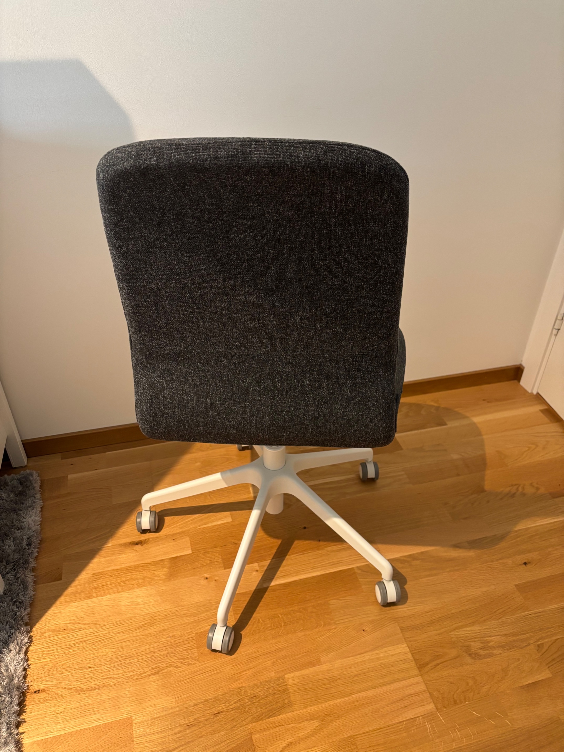 Seller photo