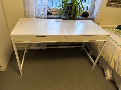 Seller photo