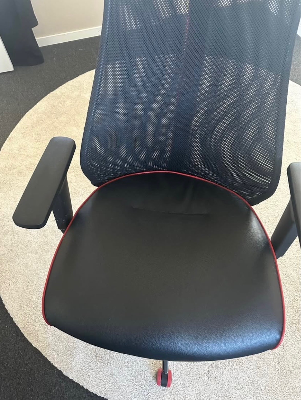 Seller photo