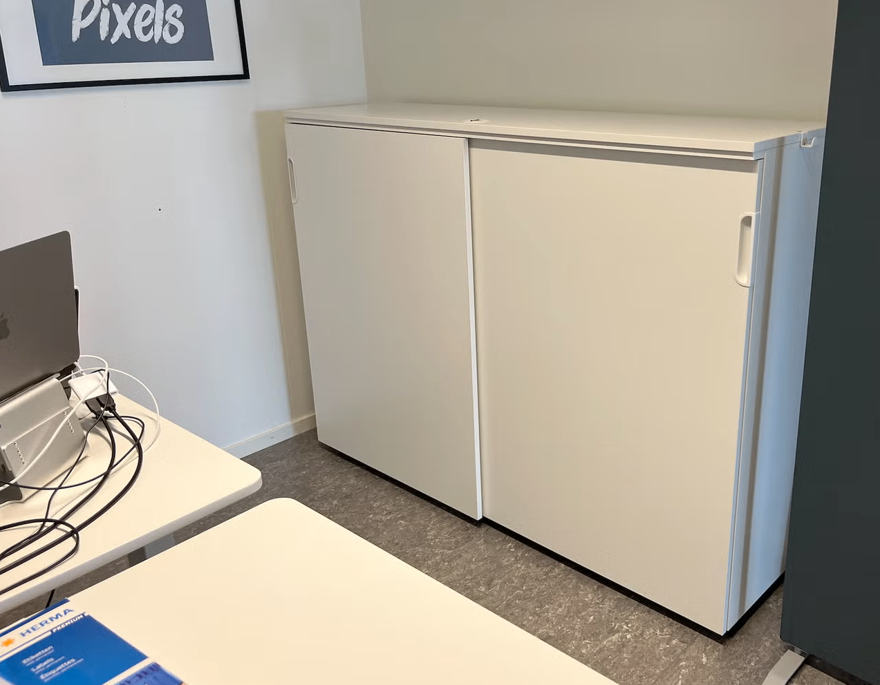 Seller photo