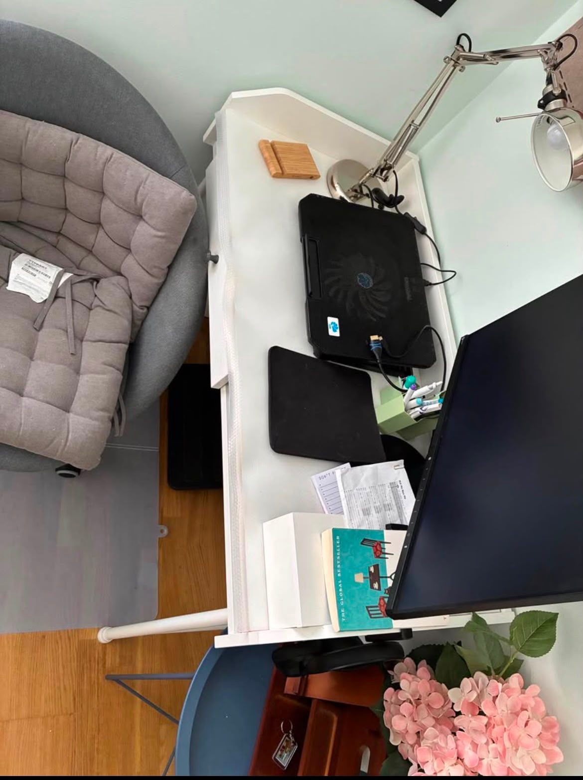 Seller photo