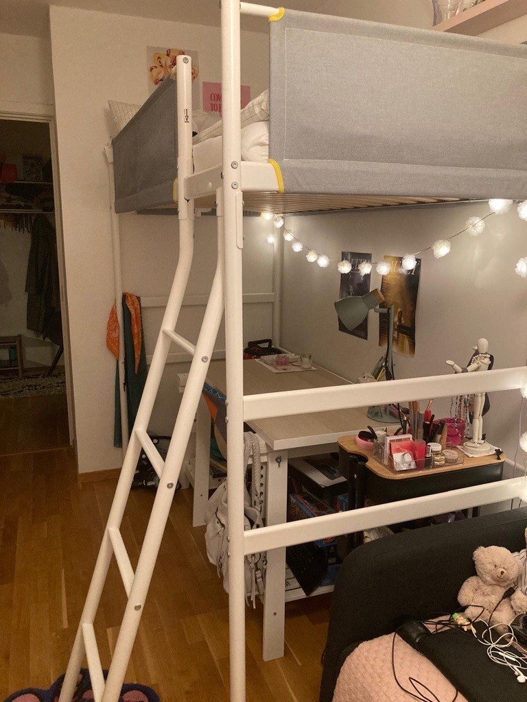 Seller photo