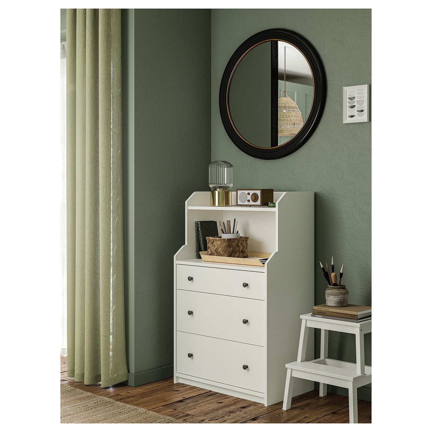 IKEA catalogue photo