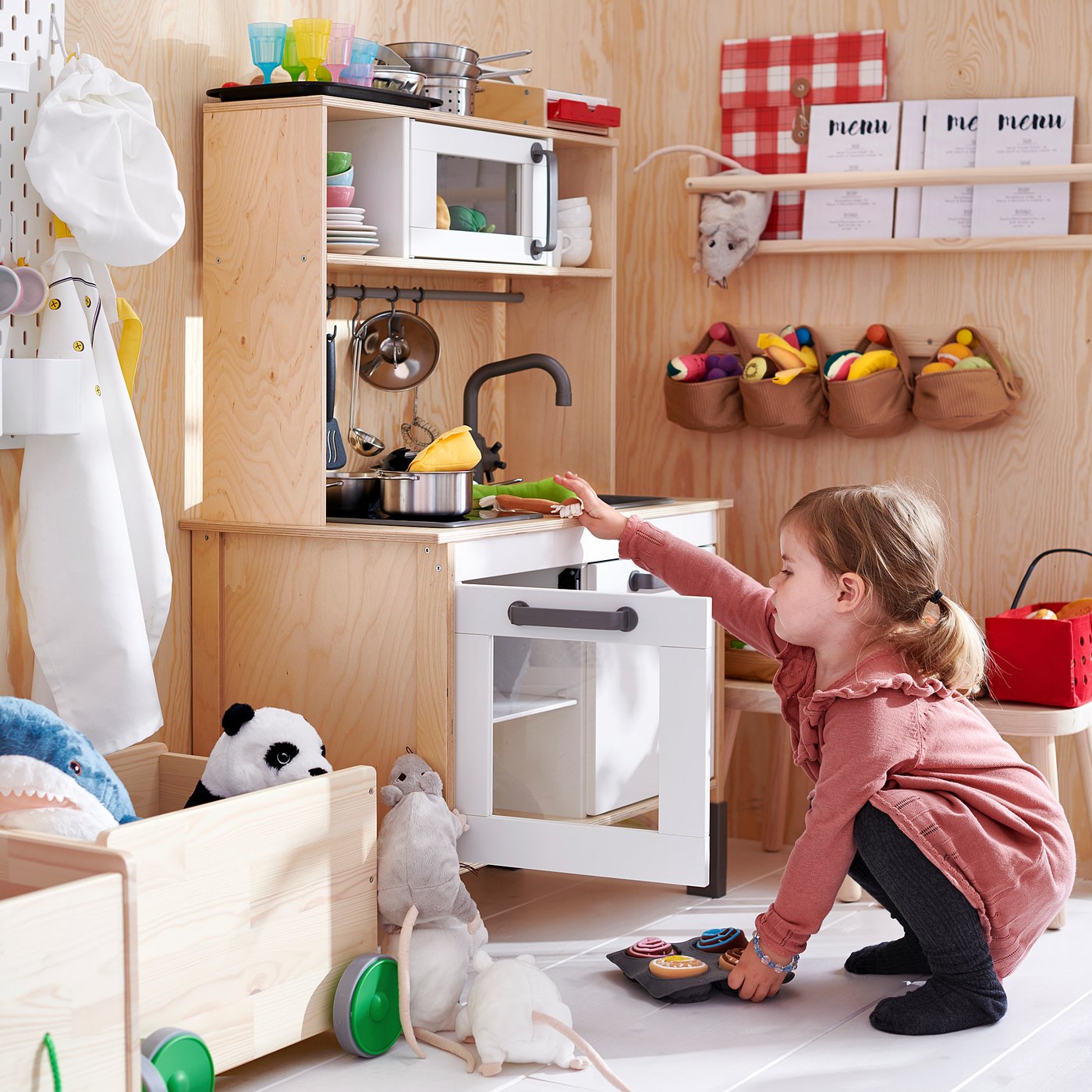 IKEA catalogue photo