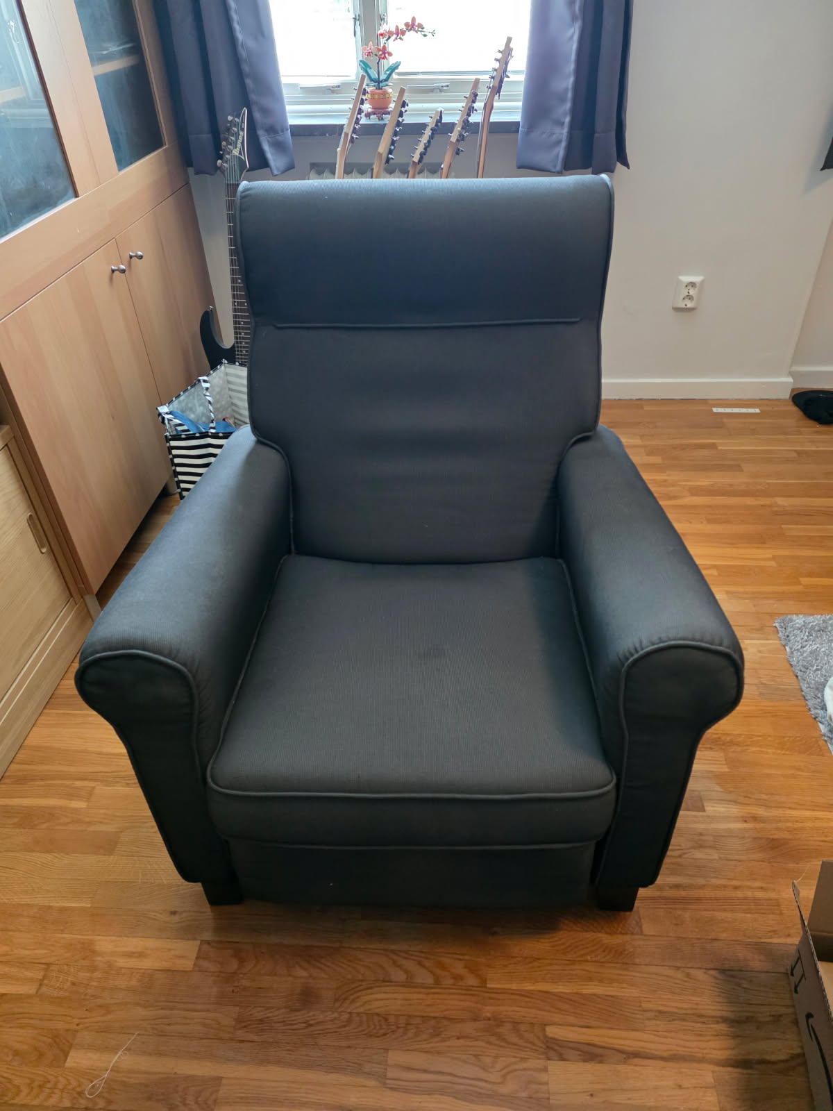 Seller photo
