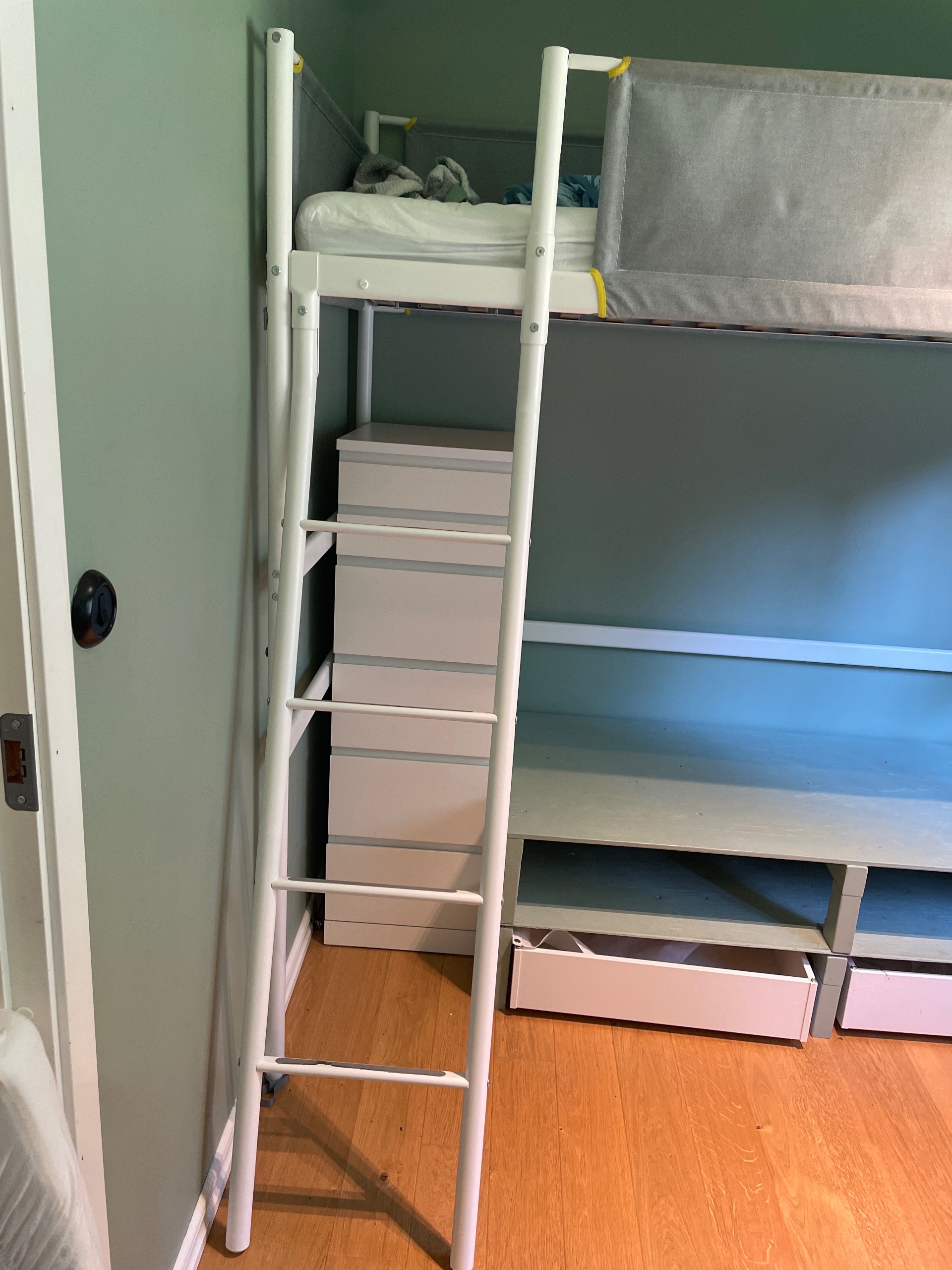 Seller photo