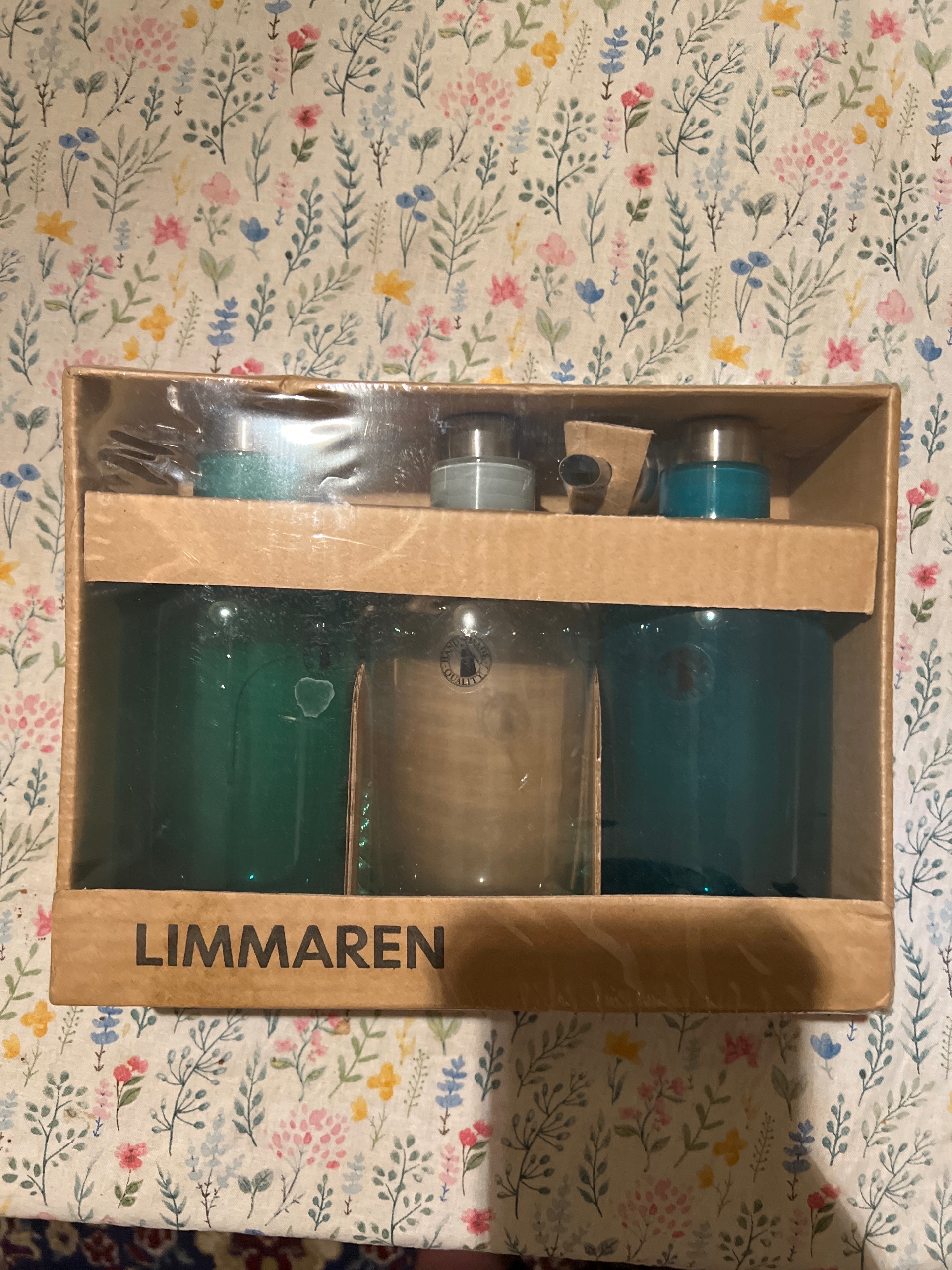 Seller photo